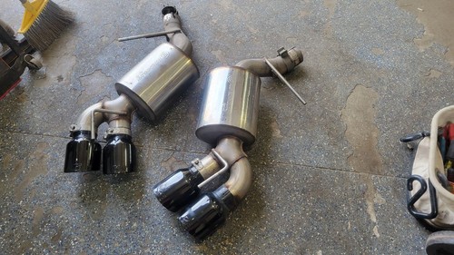 2016-2024 CAMARO SS AWE TOURING AXLE BACK EXHAUST SYSTEM BLACK QUAD TIPS - Picture 3 of 12