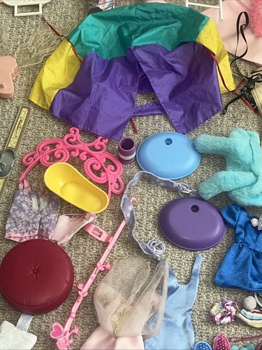 Huge Lot Of Barbie Dolls Ken Doll Clothes And Accessories Vintage - Picture 14 of 24