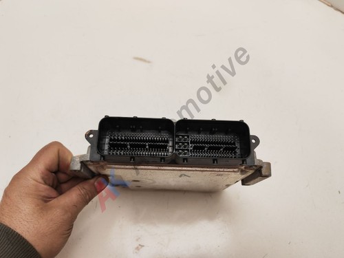 Jaguar XE X760 2015-2021 2.0 Diesel Engine ECU Control Module GX73-12C520-FAF - Picture 5 of 9