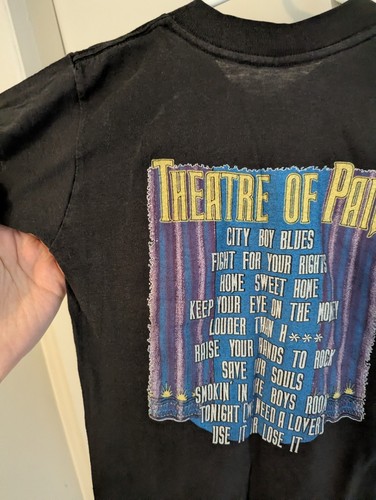 Vintage 1985 Motley Crue Theatre Of Pain T Shirt Boys Size M Black Single Stitch - Picture 22 of 23