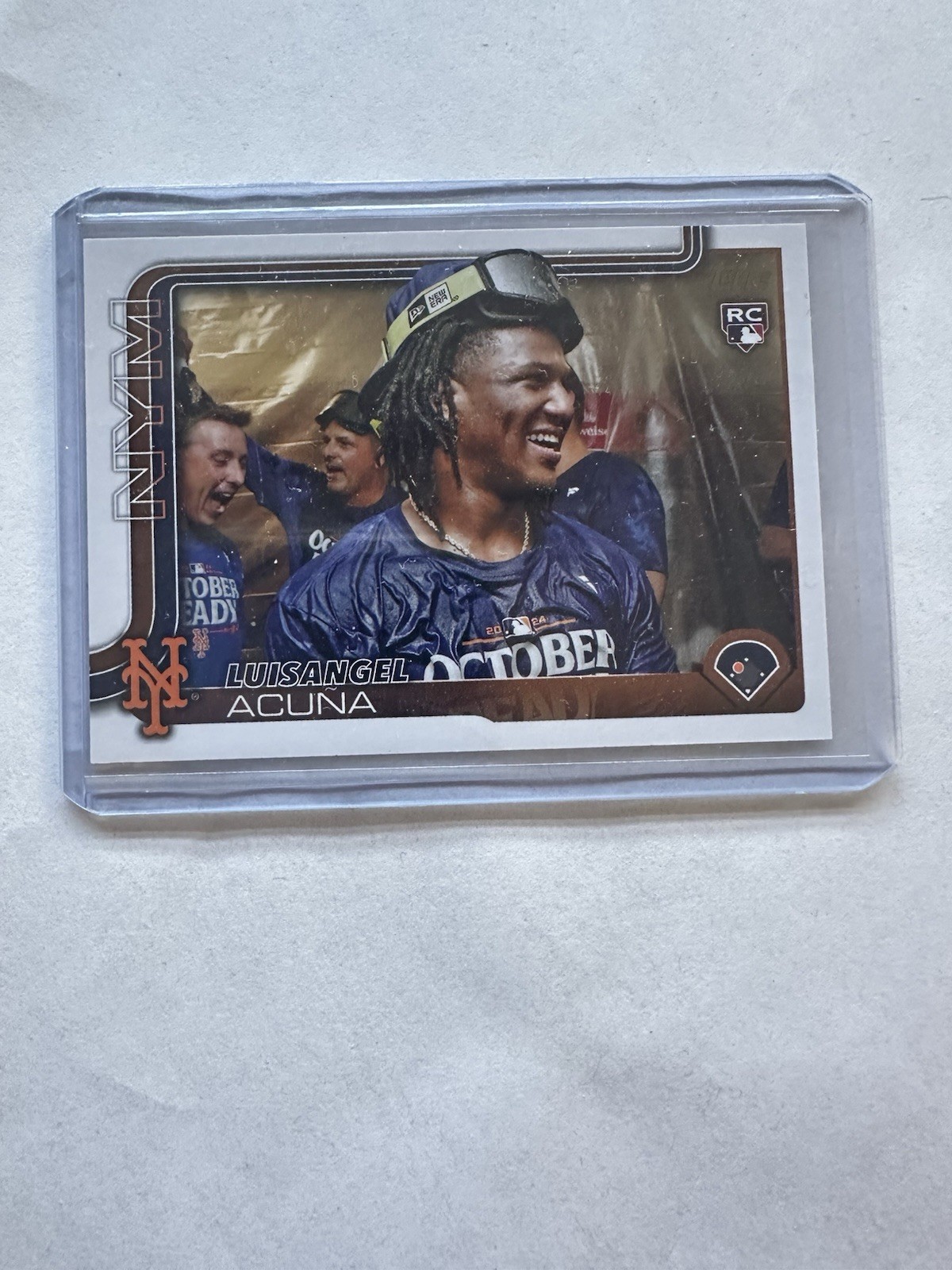 2025 Topps Series 2 Golden Mirror Image Variation Luisangel Acuna #524 Rookie SP