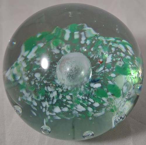 Art Glass Green Splash Paperweight Controlled Bubbles Handblown - Bild 5 von 11