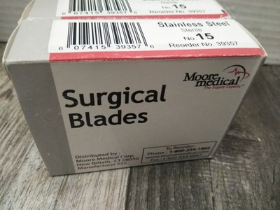 NEW Moore Medical Steel Disposable Surgical Blades #15 (100 PER BOX) 2PK