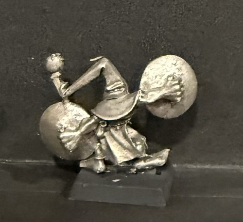 Warhammer Night Goblin Squig Herder with Cymbals Gloomspite Gitz AOS metal Echo1 - Picture 2 of 2