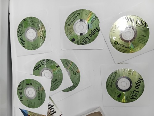 Topo USA Version 4.0 by DeLorme - 7 CD Box Set - All States - Picture 3 of 3
