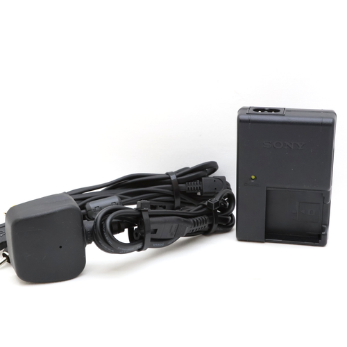 Sony Cyber-shot DSC-W300 – 13.6MP 4× Zoom Grey – Tested Boxed Complete Kit - Picture 13 of 18