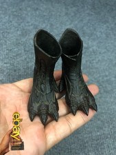 1/6 Hot Toys MMS137 Predators Falconer Predator Feet for Action Figure