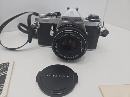 Asahi ME Pentax 50MM Film Camera With 2 Flash Lenses, & 7 Rolls of Film - Picture 2 of 12