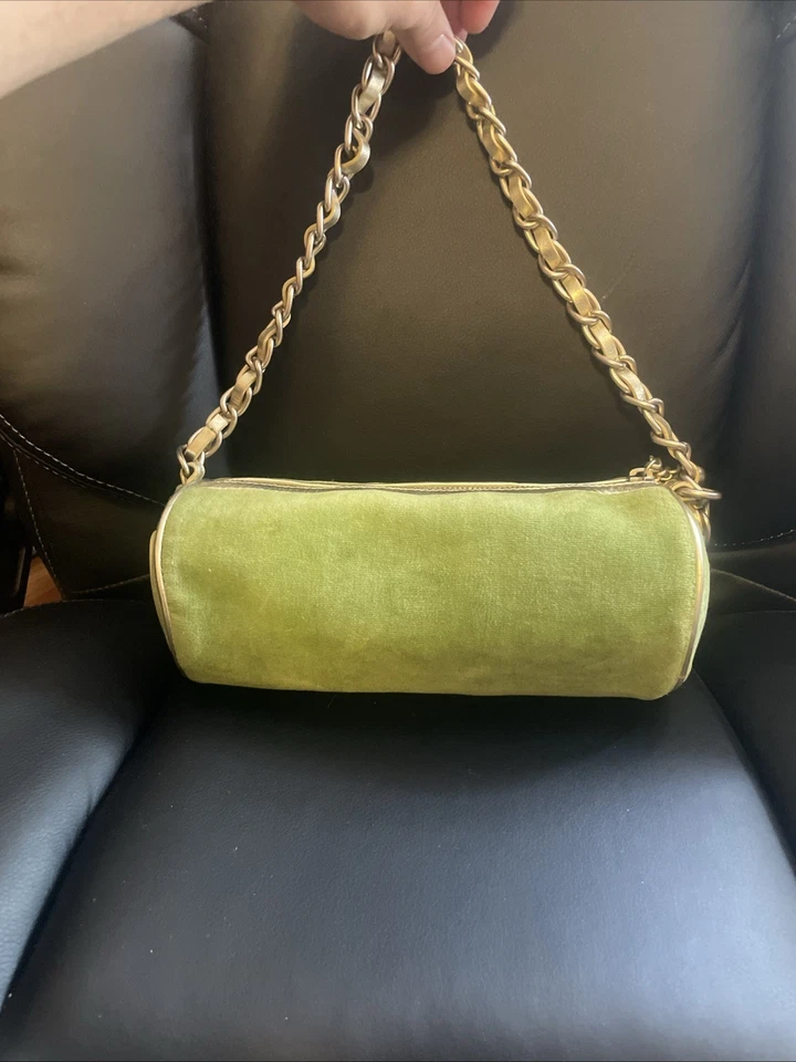 Bolso Cartera Juicy Couture Y2K Terciopelo Verde Scottie Perro Barril Tootsie Roll Foto 2 de 4