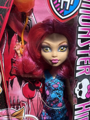 Muñeca Monster High Ghoul Fair Howleen Wolf nueva Mattel CHW70 2014 - Imagen 3 de 16