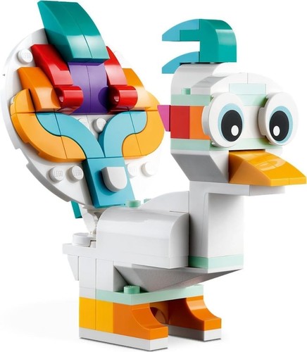 LEGO 31140 Creator 3 in 1 Magical Unicorn Toy to Seahorse Peacock,... - Picture 4 of 9