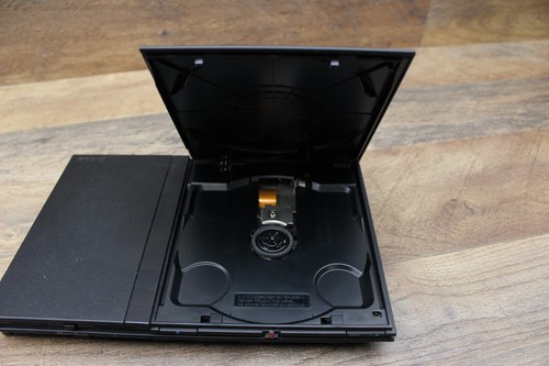 Consola Sony PlayStation 2 Slim Negro Carbón (SCPH-77001) PROBADA FUNCIONANDO SOLAMENTE - Imagen 3 de 8