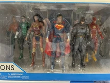 DC Direct Justice League Plastic Never been Opened