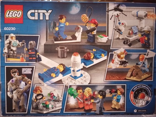 LEGO CITY: People Pack - Space Research and Development (60230) - Picture 2 of 2