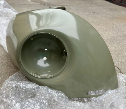 VW Volkswagen, Right Front Fender , 1971-1972, Super Beetle - Picture 9 of 9