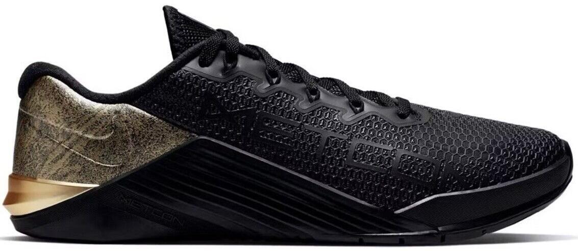 ｙｙｙｙNIKEメトコン5ブラック&ゴールド27.5センチ Nike Metcon 5 Black Gold for Sale | Authenticity Guaranteed