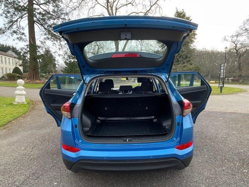 2017 Hyundai TUCSON 1.7 CRDi Blue Drive SE Nav SUV 5dr Diesel Manual Euro 6 (s/s - Picture 20 of 20