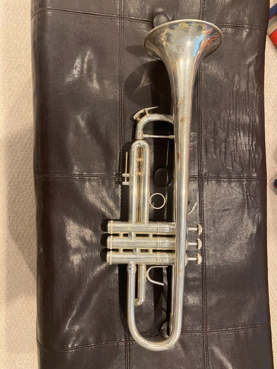 Bach Stradivarius Model 37 w/case. Used and in decent Bach Stradivarius Model 37 w/case. Used and in decent