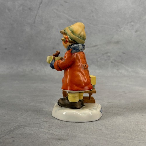 Vintage Hummel Figurine Goebel Good Tidings 2026 / 2 / 0 TMK 8 with Box & COA - Picture 8 of 18