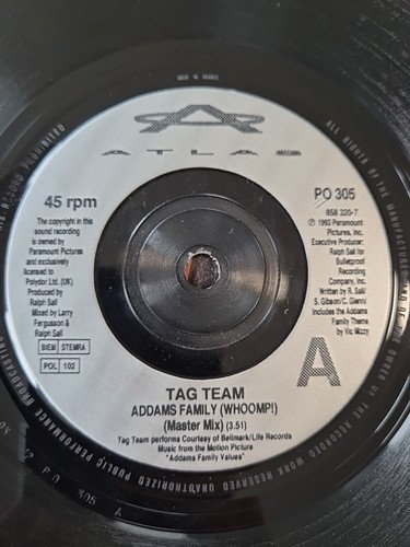 Tag Team - Addams Family (Whoomp!) - 7" 4rpm - Atlas - UK - 1993 - P0305 VG+ - Picture 4 of 8