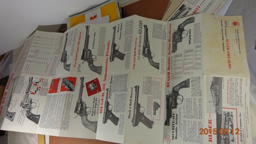 Póster de pistola de armas de fuego Ruger 1974 - sello original sin abrir intacto raro lote antiguo - Imagen 4 de 7