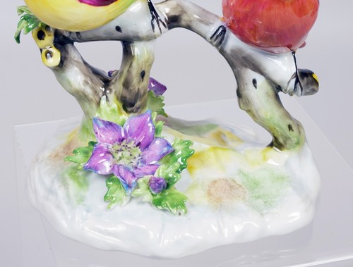 Very Rare Beautiful Vintage Royal Doulton Bone China Cardinal Bird Pair - Foto 4 di 5