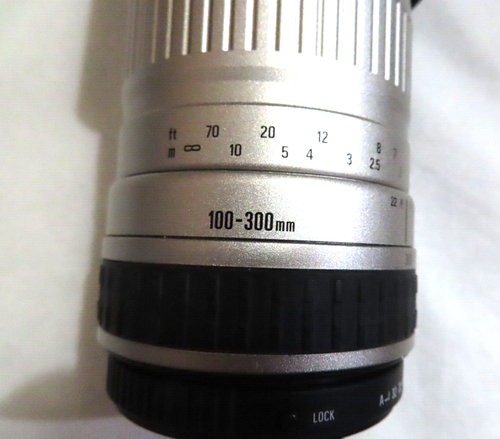 SIGMA 100 - 300 mm Zoom F4.5 - 6.7 DL Lens - Picture 9 of 11