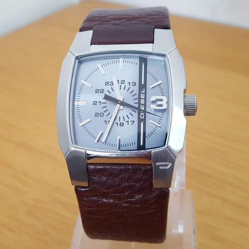 Reloj Analógico Hombre Vintage Militar Cuero Marrón Diesel DZ1123 Azul Dividido Nivel - Imagen 2 de 7