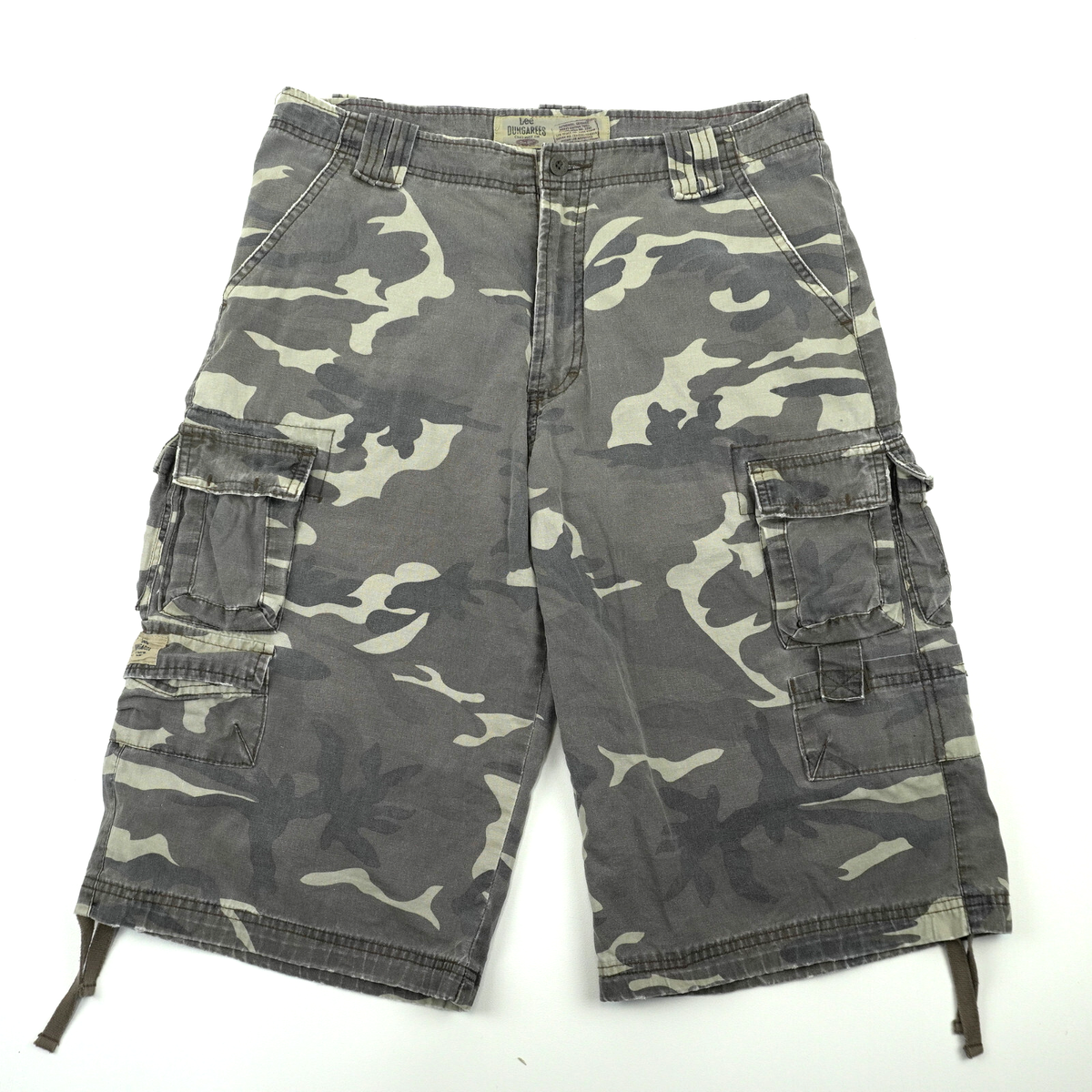 Lee Dungarees Cargo Shorts Mens Size 31 Camo 11 Pockets Outdoors Hiking Walk