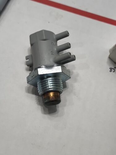 NOS 1981-1990 CHEVROLET GMC TRUCK CKGP Original GM Thermal Vacuum Switch 3055378 - Picture 3 of 3