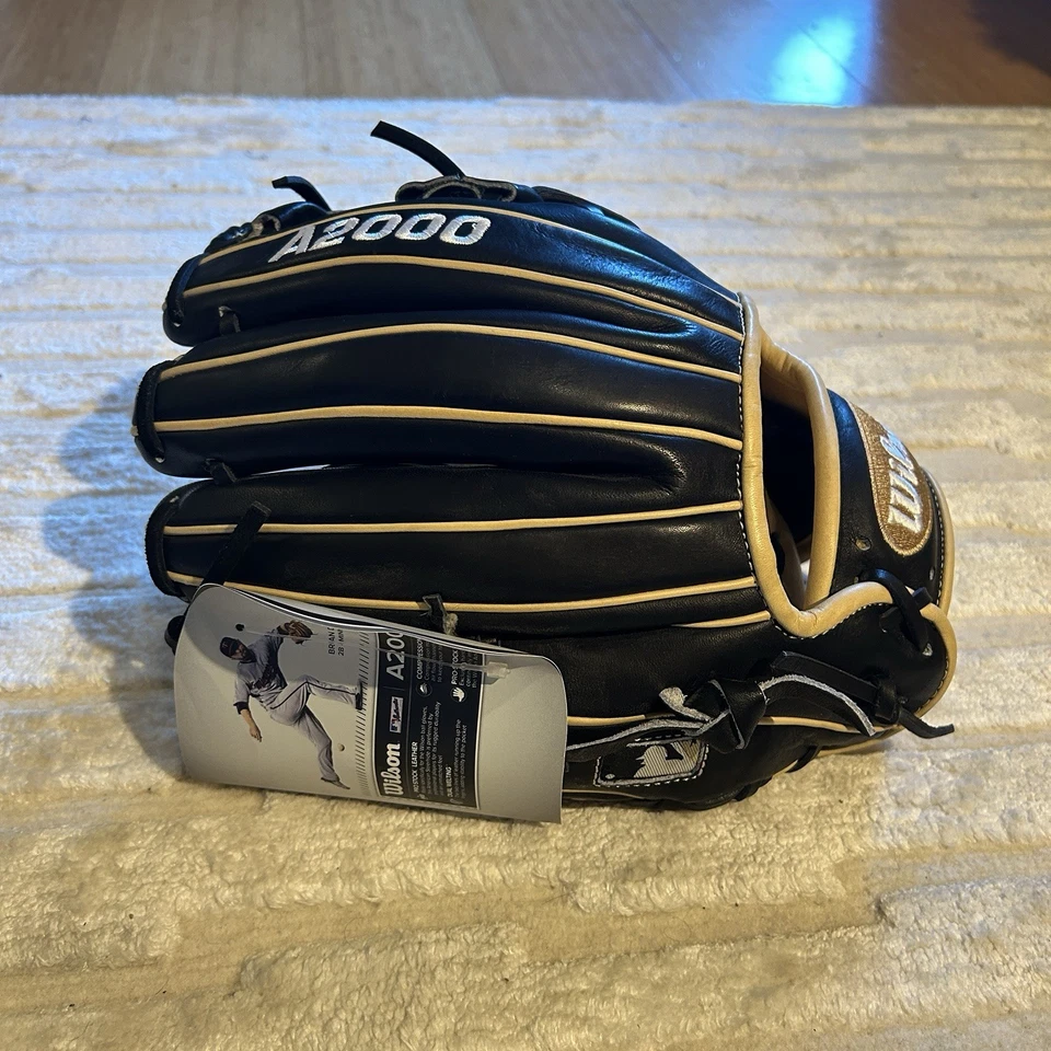 Luva de beisebol nova (mancha de bolso) 2018 Wilson A2000 1786 11,5" - WTA20RB181786 - Imagem 3 de 4