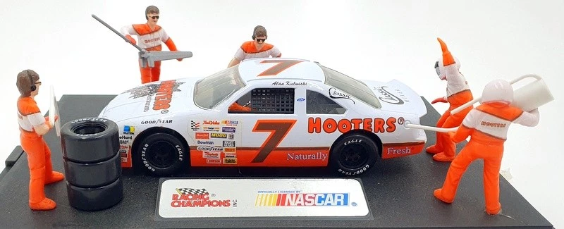 Racing Champions 1/24 Scale 09060 - Ford #7 Nascar Pit Stop Show Case - Image 3 of 4