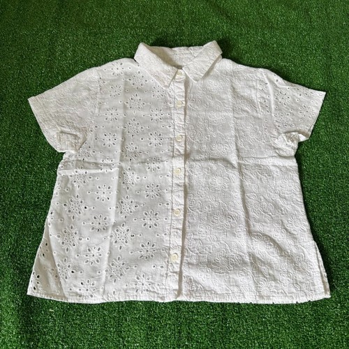 Kurzarmhemd Cottagecore mit Ösen und Blumenstickerei und Knopfleiste Größe S - Bild 1 von 11