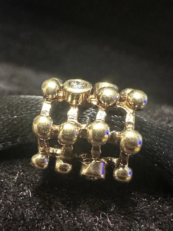 Dije Pandora Matrix Diamante Oro Amarillo Sólido 14K Cuentas Retirado Foto 2 de 4