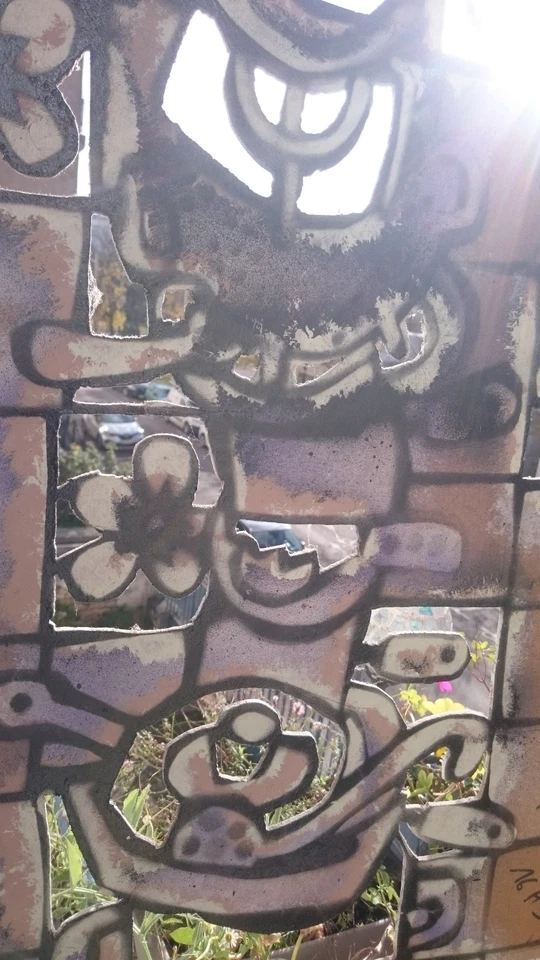 panneau pop art, pile de vaisselle, pochoir 80 cm par 40 cm - Photo 4/4