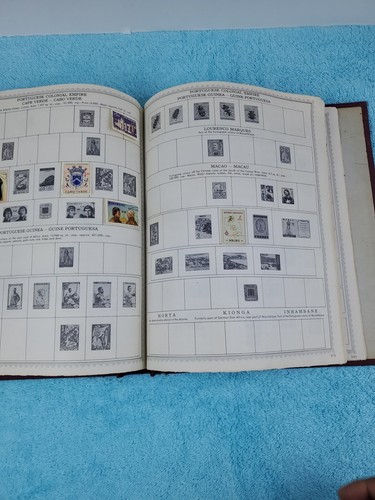 The New World Wide Postage Stamp Album - Picture 11 of 16