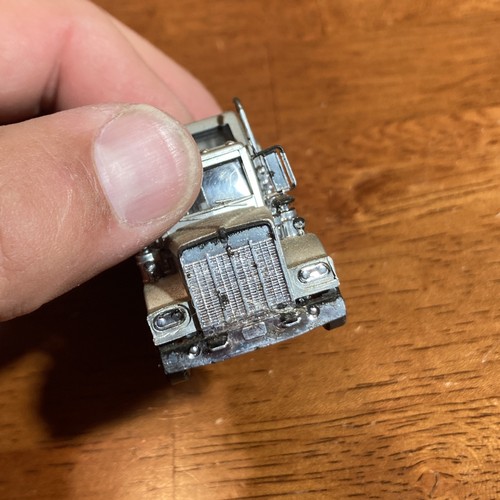 Con-Cor 76 Union Tractor Trailer Semi Truck CAB UNIT HO Scale Train - Picture 6 of 9