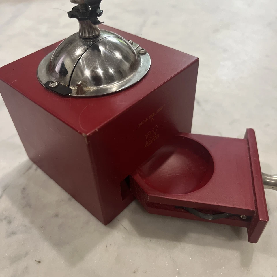 Molinillo de pimienta Peugeot Epices Spice Roellinger Moulin D’Olivier rojo Foto 4 de 4