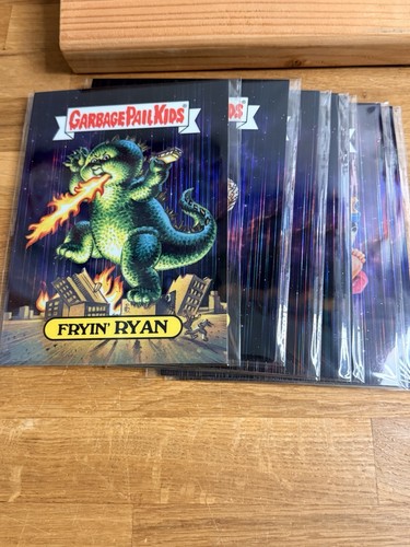 2025 Garbage Pail Kids Get A Grip Giant 5x7 Card LOT (8) -Lost In Space Cards - Picture 11 of 12