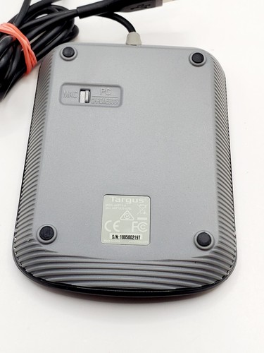 Targus Numeric Keypad AKP10-A PC Mac Netbook USB Powered - Picture 4 of 4