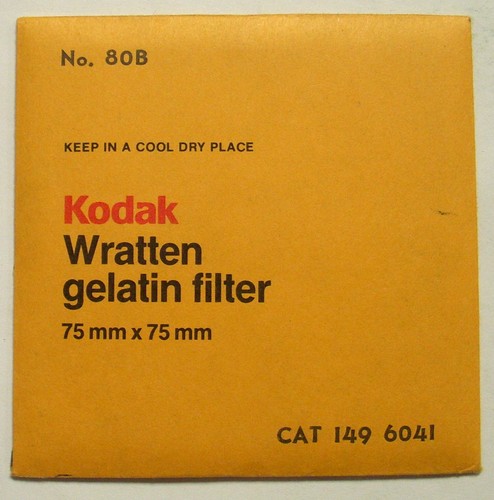 FILTRO GELATINA KODAK WRATTEN N. 80B 3" o 75mm Quadrato - Foto 1 di 4