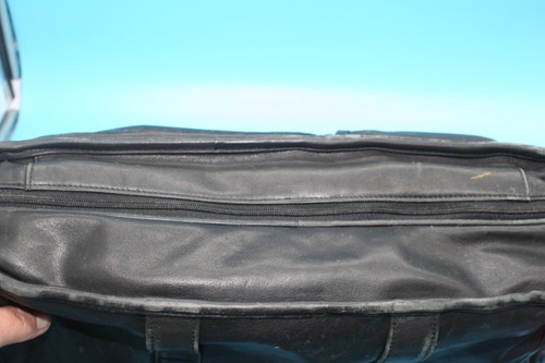 Valigetta vintage anni '90 TUMI attacca borsa computer pelle nera con cinturino - Foto 9 di 9