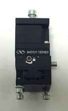 NEWPORT M-DS25 SERIES  VERTICAL LINEAR OPTICAL STAGE 25 X 25 mm METRIC PLATFORM