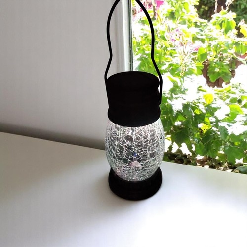 Lanterna in vetro crepitante solare - luce LED che cambia colore per giardino o patio - Foto 2 di 13