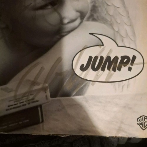 Van Halen Jump Signed 7" Vinyl Single 1983. Warner Brothers W 9384 - Picture 7 of 8
