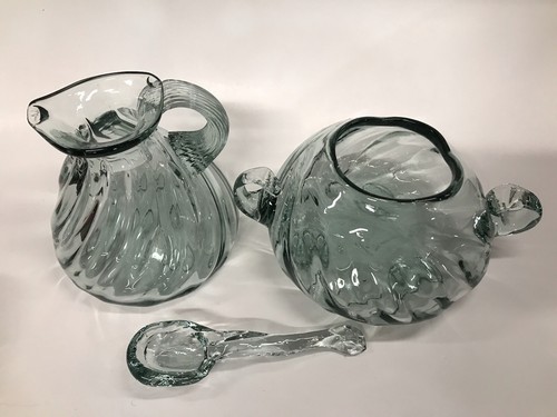Hand Blown Glass Creamer and Sugar Bowl Set With Spoon Hand Made - Picture 8 of 22