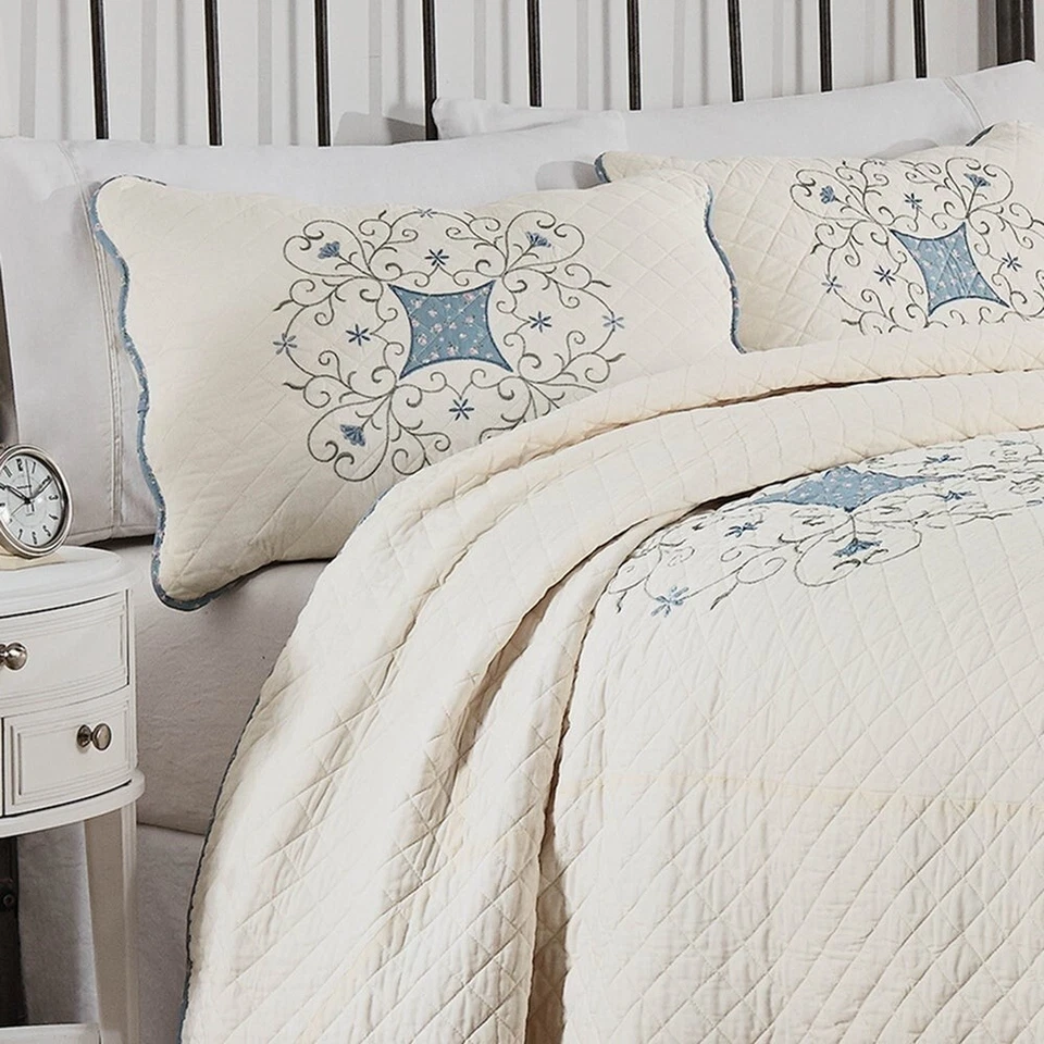 Edredón Nostalgia Queen con fundas Melanie Floral Azul Medallón Edredón Verde 3 piezas Foto 3 de 4