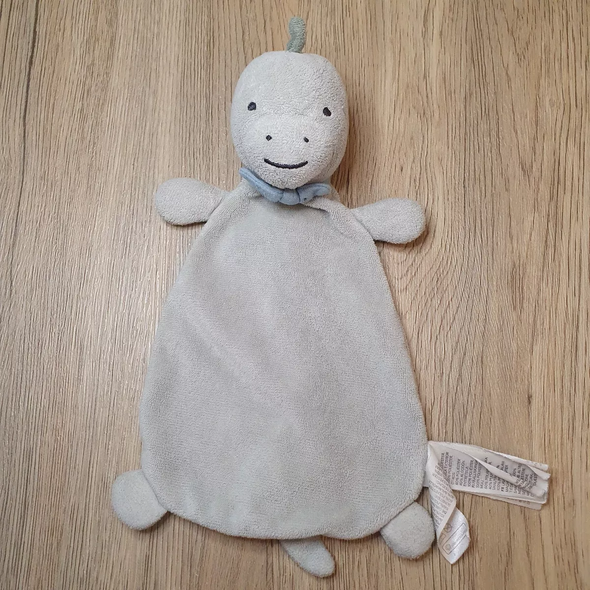 H&m hotsell baby comforter