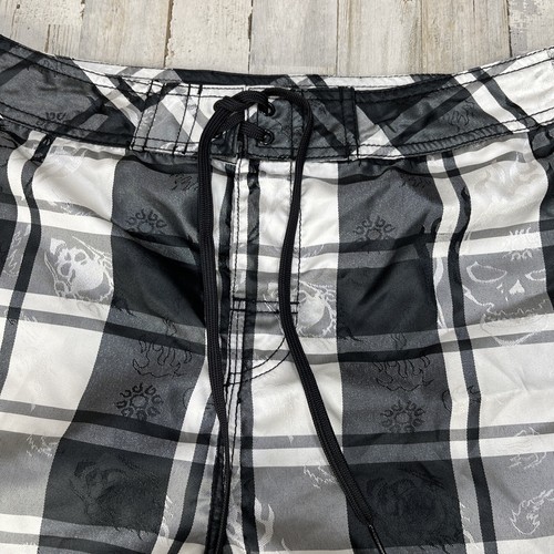 Footaction USA Boardshorts Badehose Herren Größe 30 weiß schwarz Totenköpfe - Bild 3 von 10