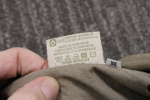 VTG TAG Safari Men's Hunting Vest Size XL Tan Pockets Padded Shoulder Outdoor - Picture 9 of 15